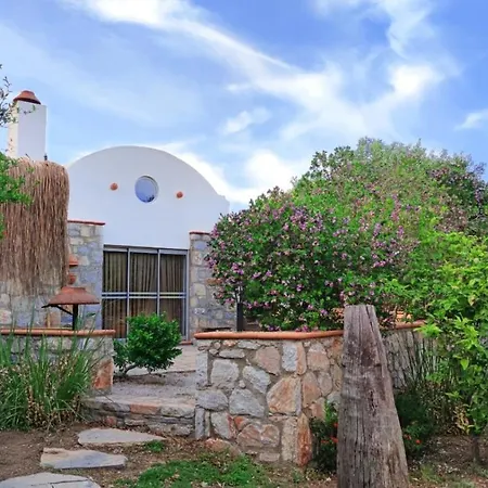 Mucho Villages Bed & Breakfast *